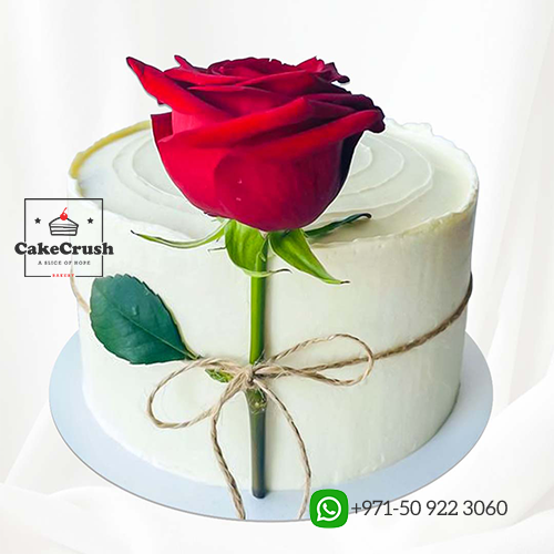 WHITE THEME ROSE CAKE
